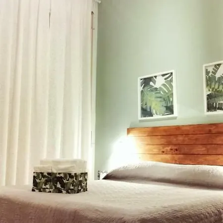 Il Faro 3* サレルノ