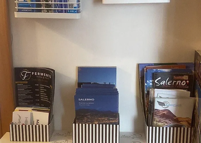 Il Faro 4* 살레르노